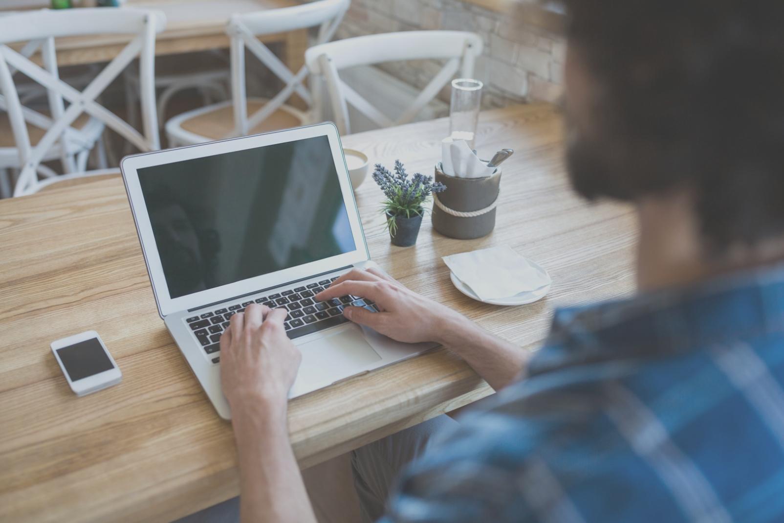 Evaluación ratios financieros sector industrial